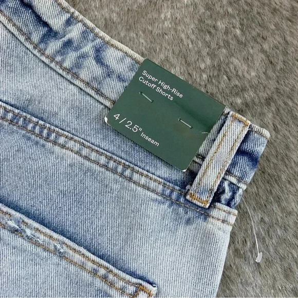 NWT Super High-Rise Cutoff Shorts - Picture 7 of 13